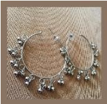 EARRING